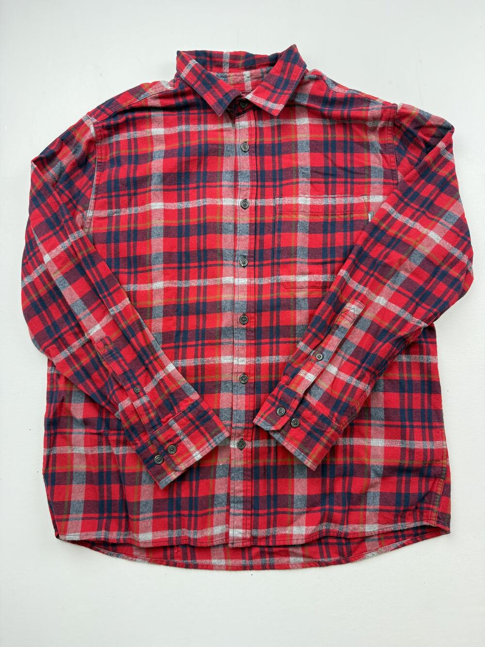 Eddie Bauer Shirt Mens XL Red Plaid Long Sleeve Flannel Button Up Casual Top